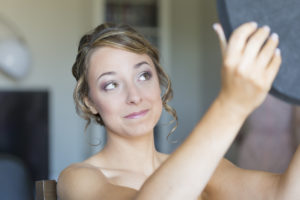 Photographe Mariage Bordeaux Preparatifs Mariee superbe maquillage Margaux jolie Sebastien Huruguen