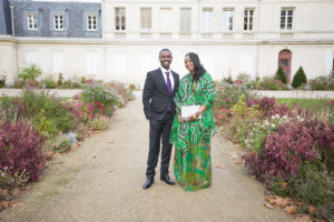 Photographe Mariage Mairie de Merignac Bordeaux jardin sourires Sebastien Huruguen Photographe Mariage Bordeaux