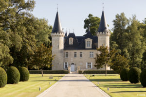 mariage-chateau-agassac-ludon-medoc-sebastien-huruguen-photographe-bordeaux-allee