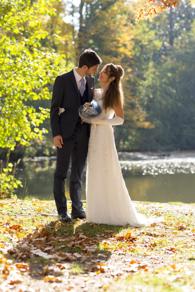 photographe-mariage-bordeaux-sebastien-huruguen-seance-photo-trash-the-dress-parc-majolan-blanquefort-couple-jeunes-maries-10