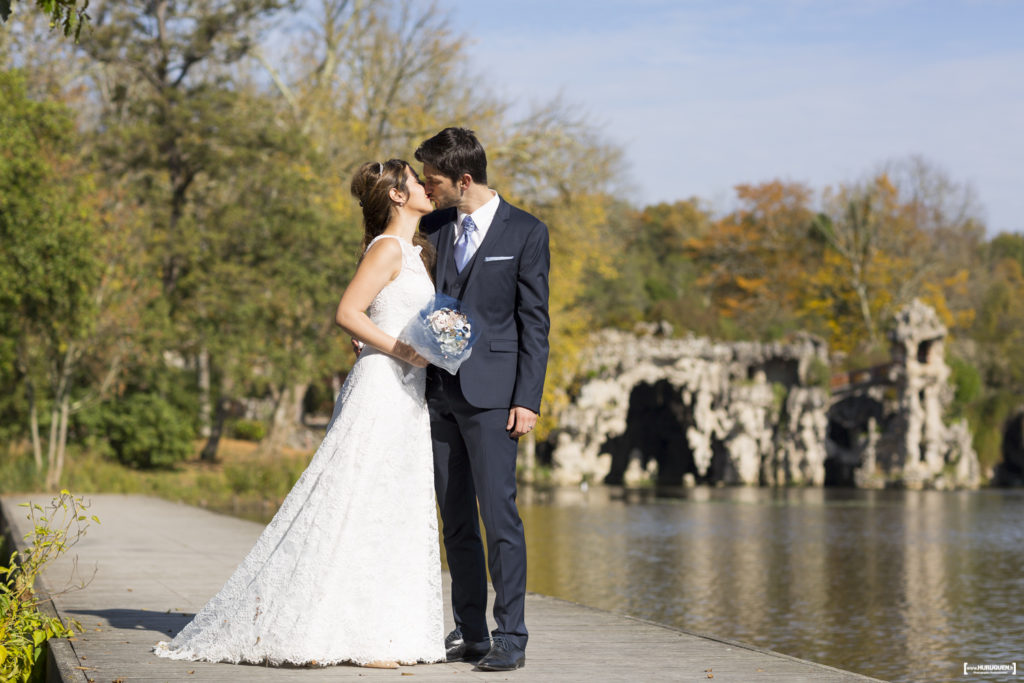 photographe-mariage-bordeaux-sebastien-huruguen-seance-photo-trash-the-dress-parc-majolan-blanquefort-couple-jeunes-maries-11