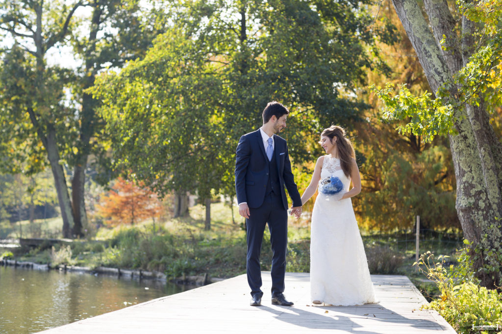 photographe-mariage-bordeaux-sebastien-huruguen-seance-photo-trash-the-dress-parc-majolan-blanquefort-couple-jeunes-maries-13