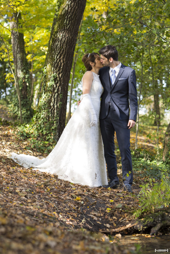 photographe-mariage-bordeaux-sebastien-huruguen-seance-photo-trash-the-dress-parc-majolan-blanquefort-couple-jeunes-maries-5