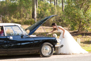 couple-jeunes-maries-seance-photo-trash-the-dress-day-after-plage-lac-ocean-carcans-sebastien-huruguen-photographe-mariage-14